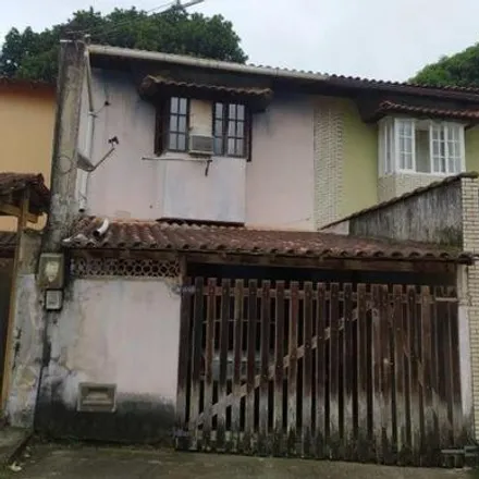 Buy this 2 bed house on Rua D in Campo Belo, Região Geográfica Intermediária do Rio de Janeiro - RJ