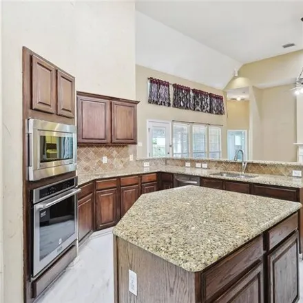 Image 2 - 766 Lakeview Drive, Coppell, TX 75019, USA - House for rent