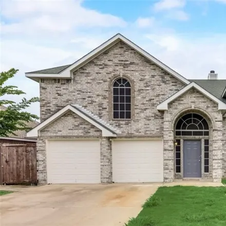 Buy this 4 bed house on 521 Willow Lane in Forney, TX 75126