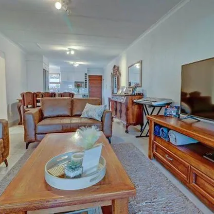 Rent this 2 bed apartment on 4 Lancia Street in Lynnwood Ridge, Gauteng