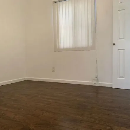 Image 6 - 1390 South Wilton Place, Los Angeles, CA 90019, USA - Apartment for rent