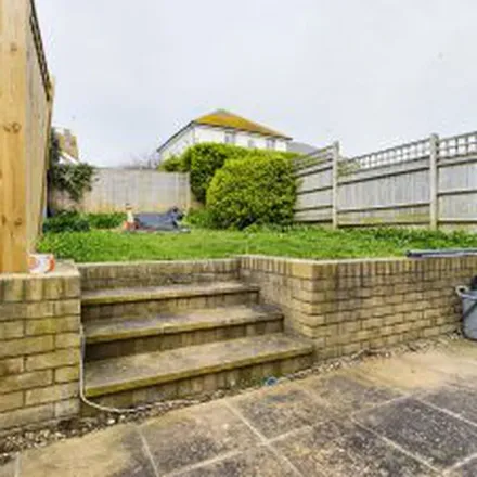 Image 3 - Steyning Avenue, Peacehaven, BN10 8HW, United Kingdom - Apartment for rent