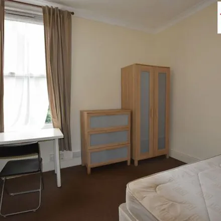 Image 8 - 11 Gloucester Avenue, Nottingham, NG7 2DQ, United Kingdom - Apartment for rent