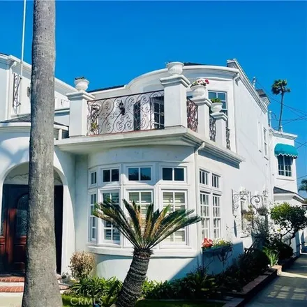 Image 1 - 5575 North Treasure Island Drive, Long Beach, CA 90803, USA - House for rent