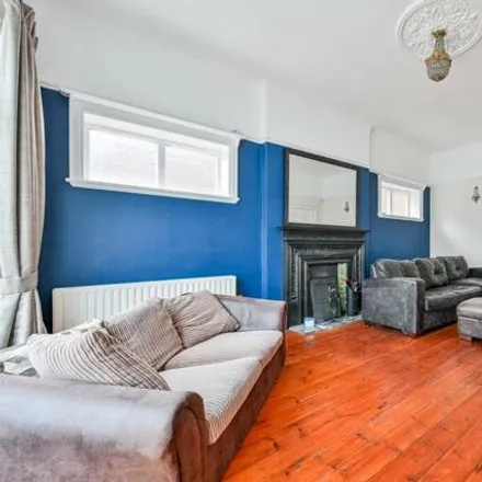 Buy this 3 bed apartment on West Park in London, SE9 4RY