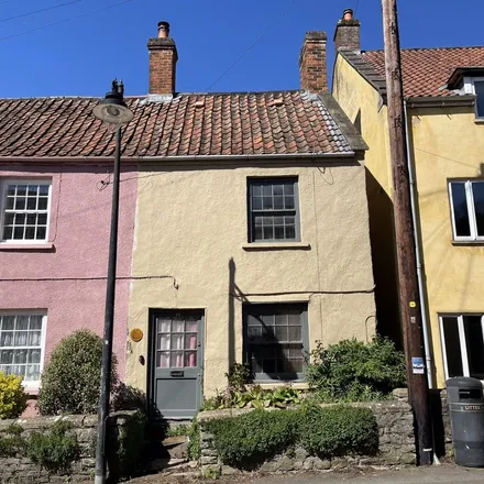 Rent this 2 bed apartment on St Thomas Street in Wells, BA5 2UP