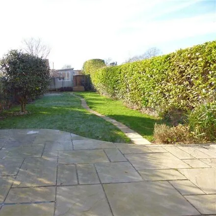 Image 2 - Bay Trees, Hedge End, SO19 6AH, United Kingdom - House for rent