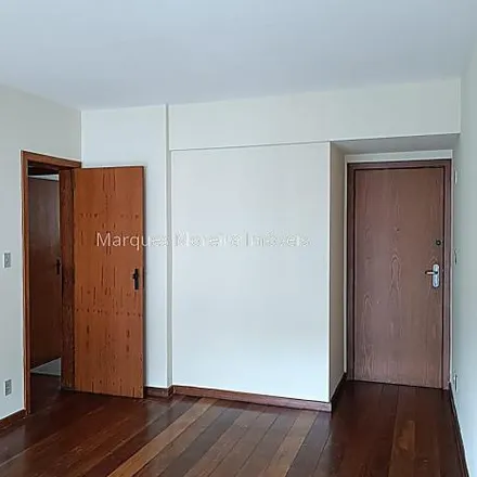 Buy this 3 bed apartment on Avenida Presidente Itamar Franco in São Mateus, Juiz de Fora - MG