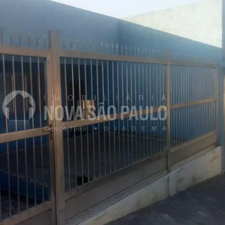 Buy this 3 bed house on Rua Epitácio Pessoa in Centro, São Paulo - SP
