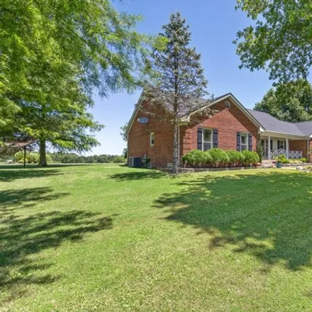Image 4 - 1220 Fisherville Rd, Finchville, Kentucky, 40022 - House for sale
