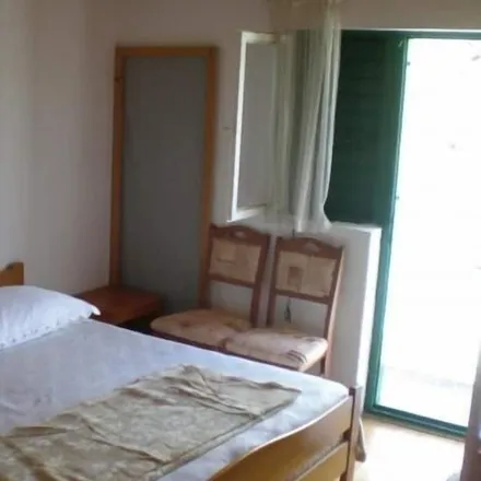 Rent this 3 bed house on Općina Murter-Kornati in Butina 2, 22243 Murter