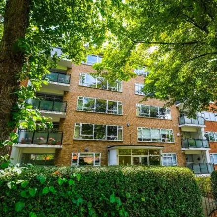 Image 5 - Embassy Court, 43 Woodford Road, London, E18 2EE, United Kingdom - House for sale