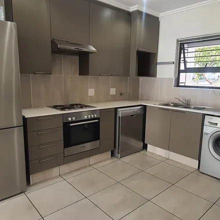 Image 3 - unnamed road, Barbeque Downs, Randburg, South Africa - Apartment for rent