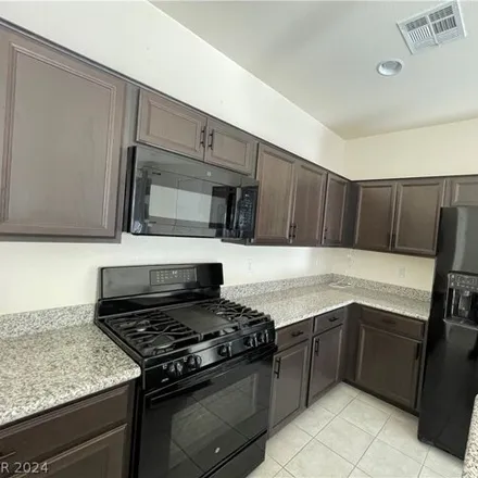 Image 8 - Andamento Place, Henderson, NV 89015, USA - House for rent