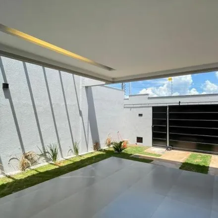 Buy this 3 bed house on Rua Maria das Graças de Mello in Residencial Arco Iris, Anápolis - GO