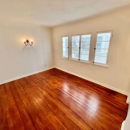 Image 7 - Granada Avenue, Long Beach, CA 90803, USA - Apartment for rent