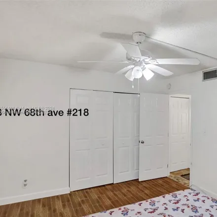 Image 9 - 403 Northwest 68th Avenue - Condo for rent