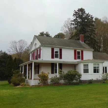 Buy this 3 bed house on 963 Saybrook Road in Shailerville, Haddam