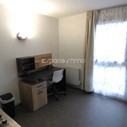 Rent this 1 bed apartment on 8 Rue Raymond Duflo in 76250 Déville-lès-Rouen, France