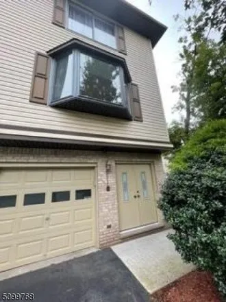 Rent this 2 bed townhouse on 271 Watchung Avenue in Brookdale, Bloomfield