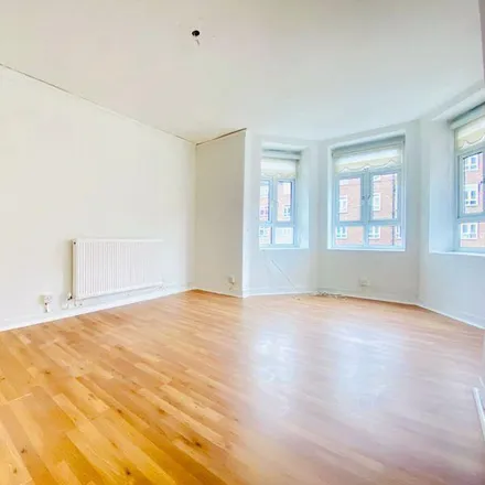 Rent this 3 bed apartment on Athelstan House in Kingsmead Way, London