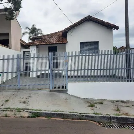 Buy this 2 bed house on Rua Coronel Marcolino Lopes Barreto in Vila Elisabeth, São Carlos - SP