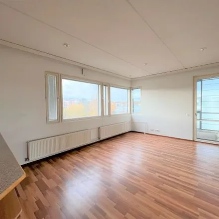 Rent this 3 bed apartment on Otto Brandtin tie 16 C in 00650 Helsinki, Finland