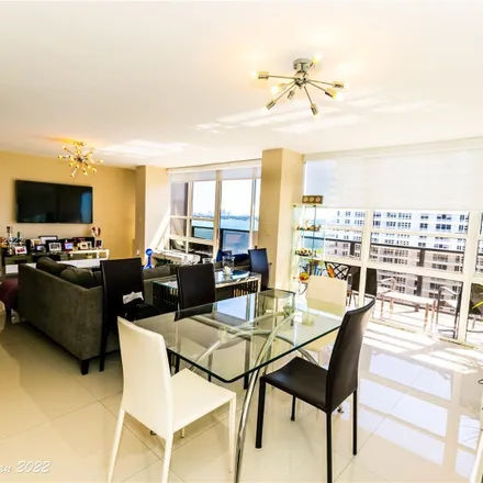 Image 8 - Charter Club On Biscayne Bay, 600 Northeast 36th Street, Buena Vista, Miami, FL 33137, USA - Condo for sale