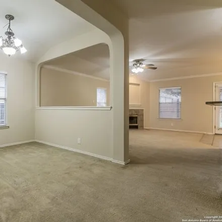 Image 3 - 9499 Anderson Way, Converse, Bexar County, TX 78109, USA - House for sale
