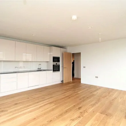 Image 2 - Boaters Avenue, London, TW8 8FQ, United Kingdom - Apartment for rent