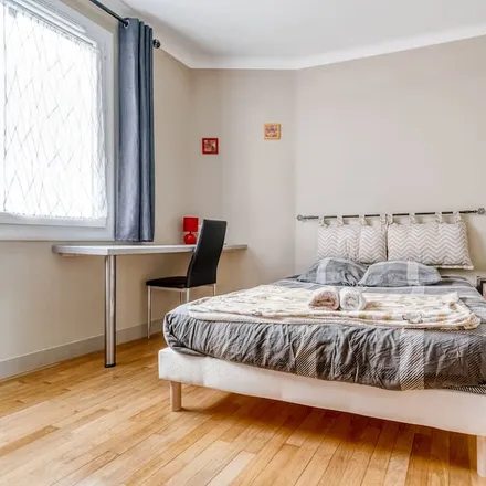 Image 3 - Limoges, Haute-Vienne, France - Apartment for rent
