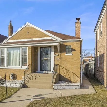 Buy this 3 bed house on 10028 South Rhodes Avenue in Chicago, IL 60628