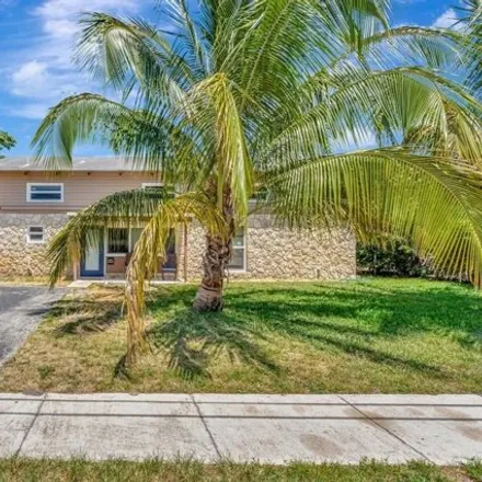 Image 1 - 4545 Northwest 37th Street, Lauderdale Lakes, FL 33319, USA - House for sale