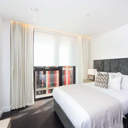 Image 2 - London, SW11 7AN, United Kingdom - Apartment for rent