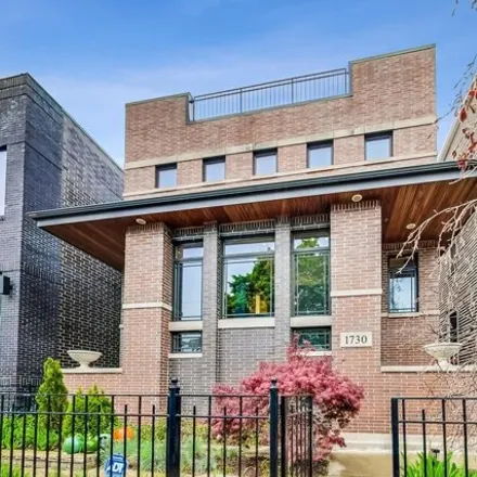 Image 1 - 1730 West Henderson Street, Chicago, IL 60657, USA - House for sale