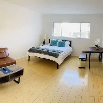 Image 5 - Los Angeles, CA - Apartment for rent