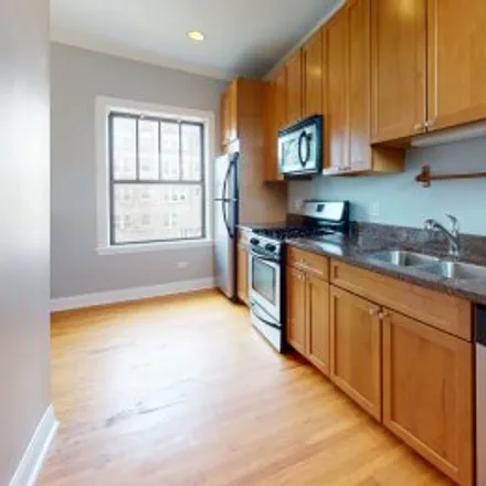 Rent this 1 bed apartment on #3n,1509 West Sherwin Avenue in Loyola, Chicago