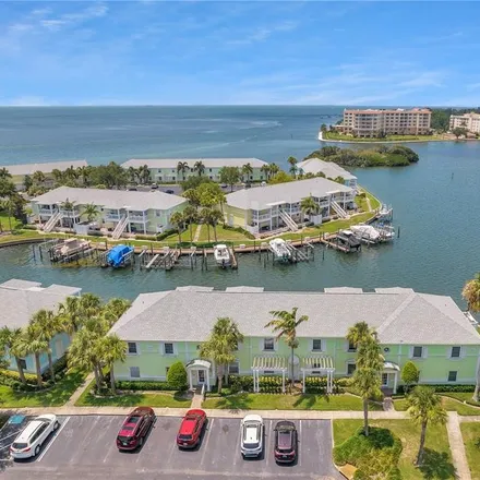 Buy this 2 bed condo on 5153 Salmon Drive Southeast in Saint Petersburg, FL 33705
