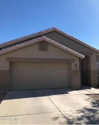 Rent this 3 bed house on 13577 North 73rd Avenue in Peoria, AZ 85381