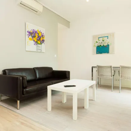 Rent this 2 bed apartment on Carrer dels Enamorats in 108, 08026 Barcelona