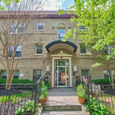 Buy this 1 bed condo on 410 15th Street Northeast in Washington, DC 20002