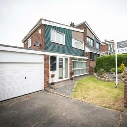 Buy this 3 bed duplex on Hall Pit in Cromer Avenue, Birtley