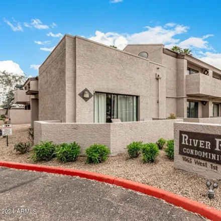 Buy this 1 bed apartment on 1081 West 1st Street in Tempe, AZ 85287