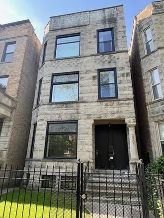 Rent this 3 bed apartment on 2861 West Shakespeare Avenue in Chicago, IL 60647