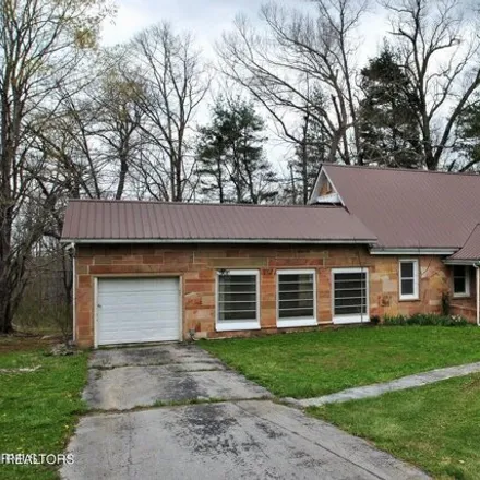Buy this 4 bed house on 5058 US 70N in Crossville, TN 38571