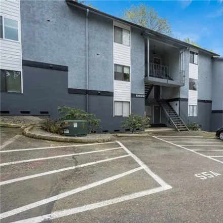 Buy this 1 bed condo on 12031 100th Avenue Northeast in Kirkland, WA 98034