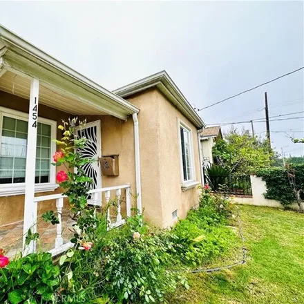 Rent this 3 bed house on 1486 West 218th Street in Los Angeles, CA 90501