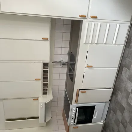 Rent this 2 bed apartment on Domaregatan in 573 32 Tranås, Sweden