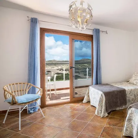 Rent this 1 bed apartment on Caleta de Sebo in Avenida Virgen del Mar, 30290 Teguise