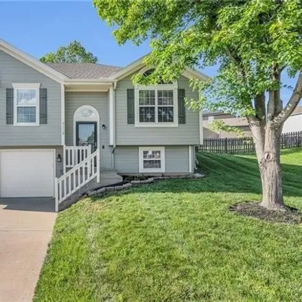Buy this 3 bed house on 9312 Northeast 116th Terrace in Kansas City, MO 64157